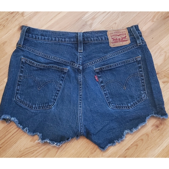 Vintage Levi's 501 Button Fly Cutoff Denim Shorts 26 & 29 - Picture 10 of 13